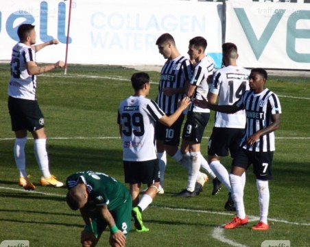 Локо с тежко гостуване за Купата