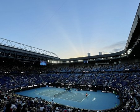 Неваксинирани тенисисти може да играят на Australian Open, но при 14-дневна карантина