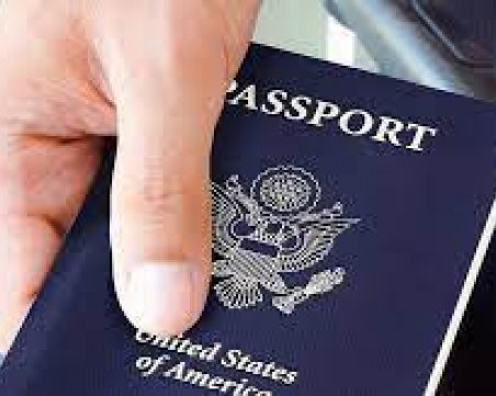 В САЩ издадоха първия паспорт с 