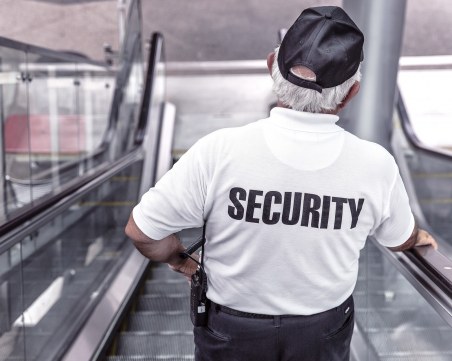 Отнемат лиценза на частна охранителна фирма