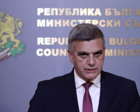 Премиерът: Има проблем с цените на тока за битови потребители от 1 януари