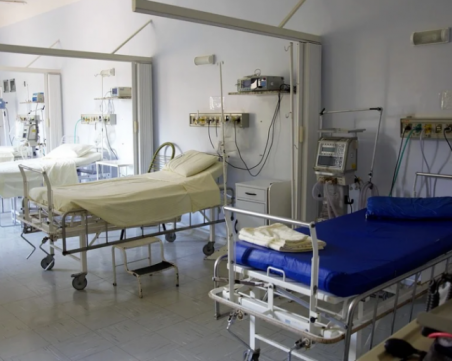 Болницата във Видин търси помощ, не може да приеме повече пациенти с COVID-19