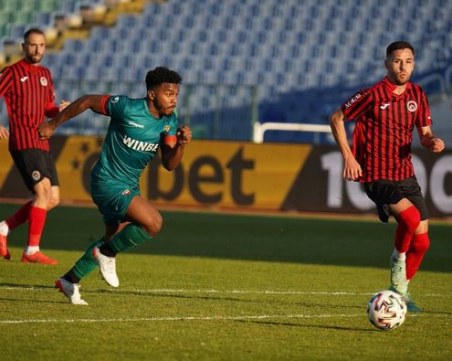 Ботев не успя срещу Локомотив София, нулево равенство в София