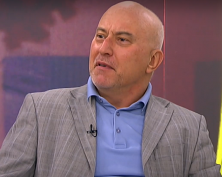 Математик: До 20 000 нови случая на COVID-19 през декември, ако не затегнем мерките