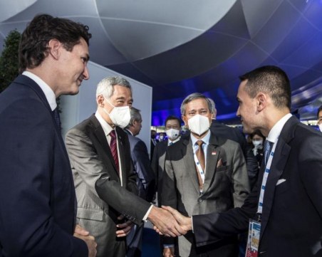 Срещата на върха на Г-20 започна с призив за повече ваксини за бедните държави