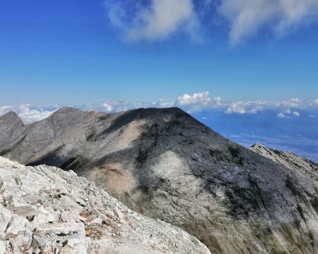Жена загина след над 100 метра падане в Пирин