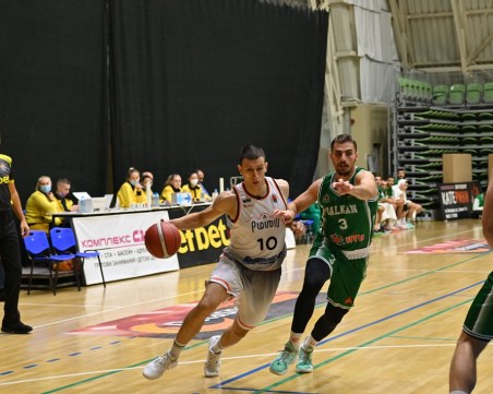 Академик загуби тежко от Балкан у дома