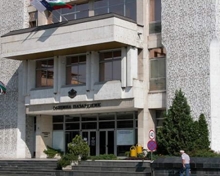 ДАНС, НАП и МВР влязоха в Община Пазарджик