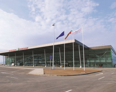 Държавата загуби и новия перон на 