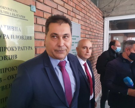 Хакери източиха 100 хиляди лева от сметката на пловдивски бизнесмен, заловиха ги