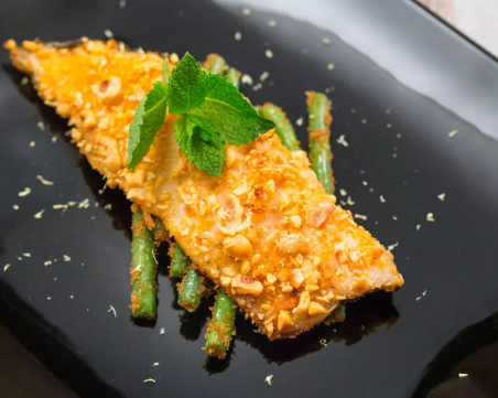 Изтънчено и здравословно: Пъстърва с лешници и сотиран зелен фасул