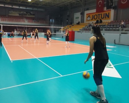 Марица загуби и втората контрола с Галатасарай