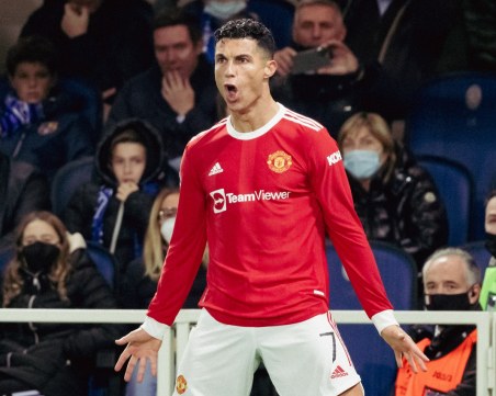 Роналдо пак спаси Юнайтед, Барселона с много важна победа