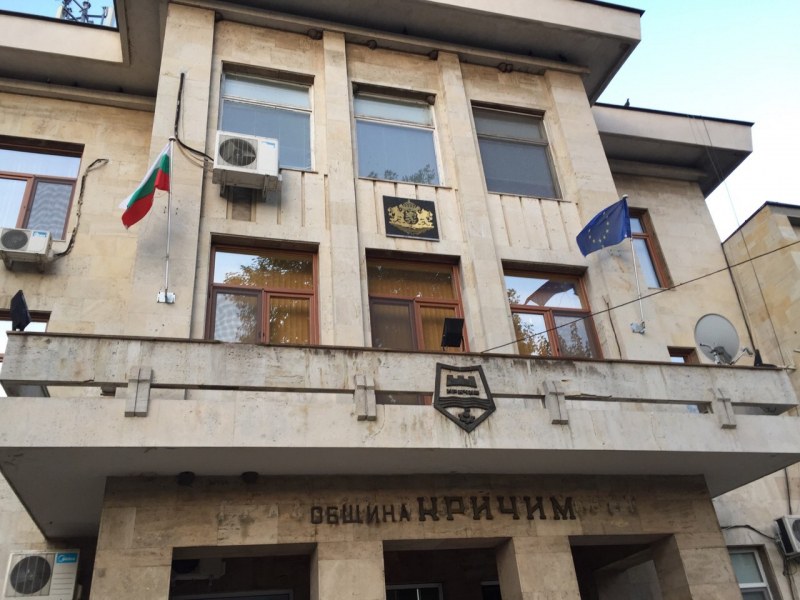 Кметът на Кричим издаде заповеди на местно ниво за ограничаване на COVID-19