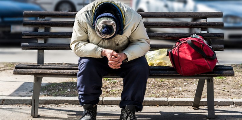 Тестват бездомните в Пловдив за COVID, преди да ги настанят във временни центрове