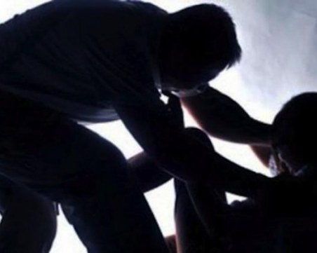 Жена е с опасност за живота в болница в Пловдив след побой