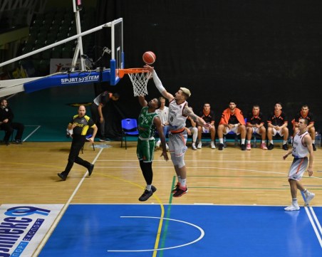 Академик не успя при гостуването на Левски