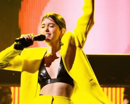 Българката, която покори италианския Х Factor: Радвам се, че това ми се случва