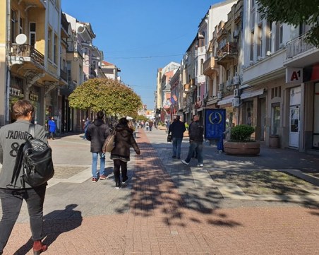 Времето се заоблачава, градусите леко се понижават