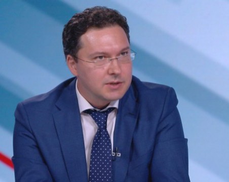 Митов: Историята на Бойко Рашков предполага да му нямаме доверие