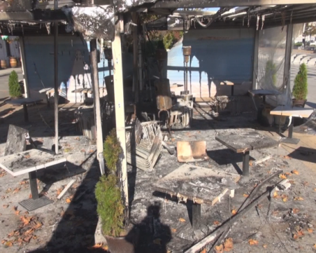 Мъж подпали умишлено заведение на главната в Бургас