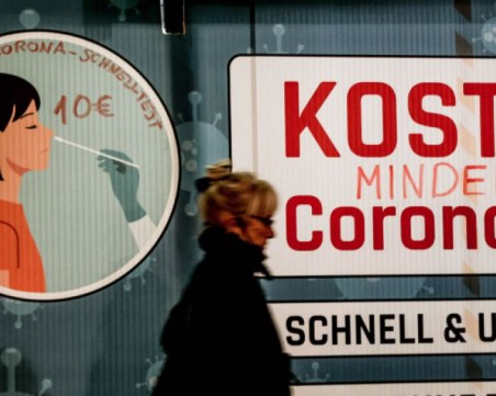 Нови ограничения в Берлин за неваксинирани и непреболедували Covid