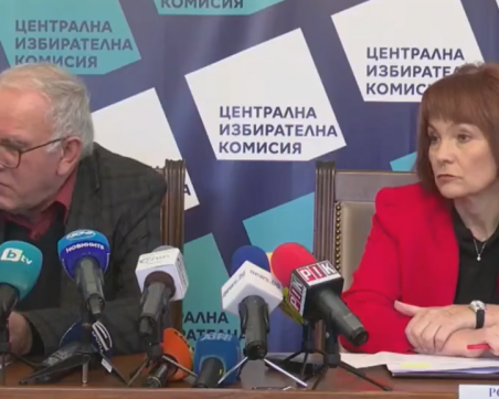 ЦИК сигнализира Гешев за откритите допълнителни машините с склад на Сиела Норма