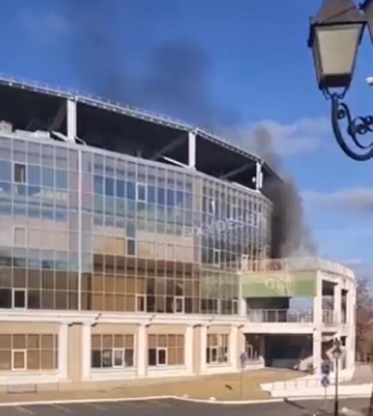 Подпали се стадионът, на който трябва да играят България и Украйна