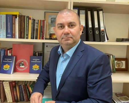 Комисия от общинари избра нов фаворит за омбудсман на Пловдив