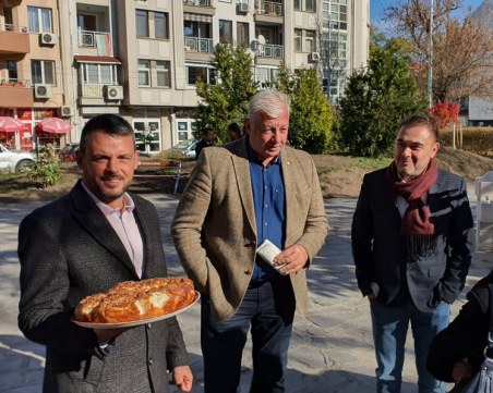 Зико: Трябва да вдигнем таксите за синя зона, престоят за час в Стария град ще стане 20 лева