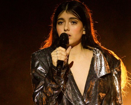 Българката Никол остана единственото момиче в италианския X Factor