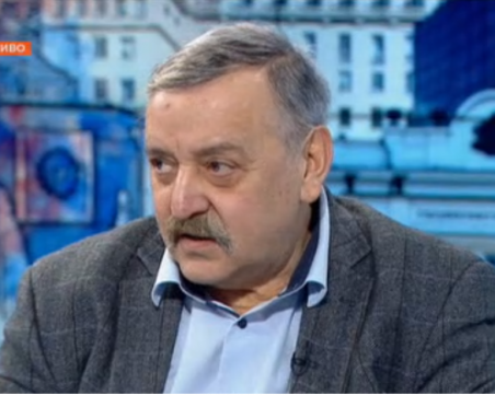 Проф. Кантарджиев: Цифрите на заболели спадат, но броят на починалите расте