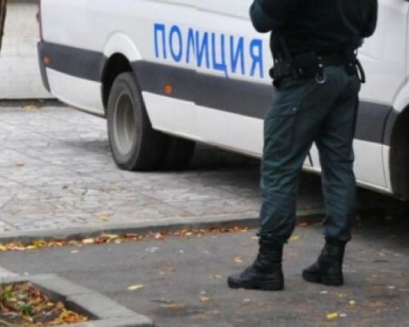 В деня за размисъл: Полицейските акции срещу търговията с гласове продължават