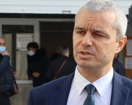 Костадин Костадинов: Няма да подкрепим правителство, което няма да махне всички мерки