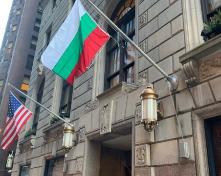 Започна изборният ден за българите в САЩ и Канада