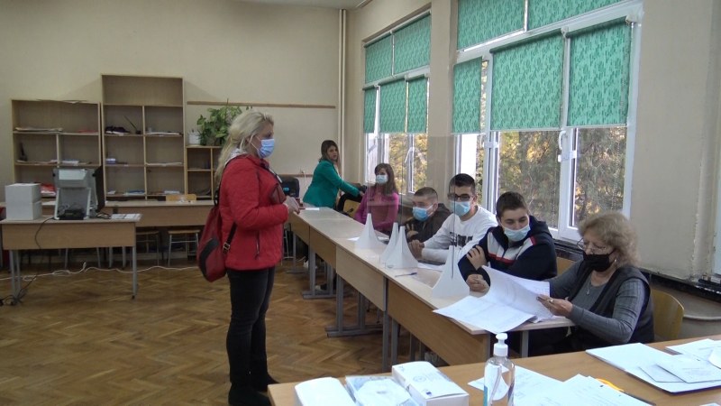 Област Пловдив към 11 часа: Най-много са гласували в Лъки, най-малко в Раковски