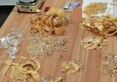 Митничари на ГКПП Капитан Андреево откриха 4881 грама контрабандни златни