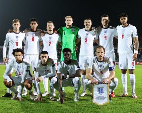 Англия се класира за Катар след 10:0