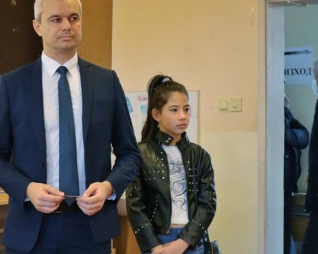 Костадинов: Нашата цел е да управляваме самостоятелно