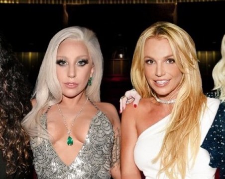 Лейди Гага приветства Бритни за свободата, нарече я победител