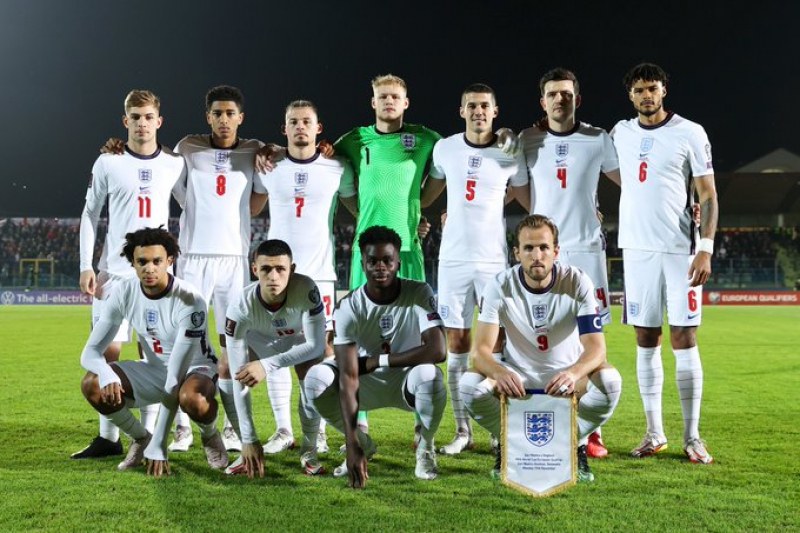 Англия се класира за Катар след 10:0
