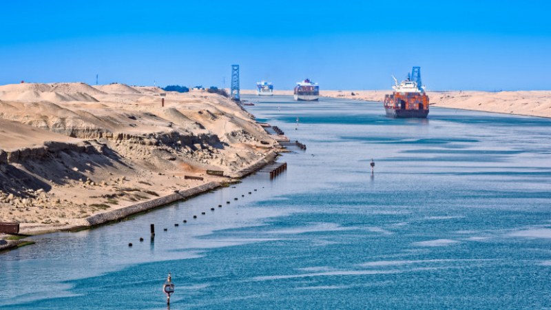 На този ден: Официално е открит Суецкият канал