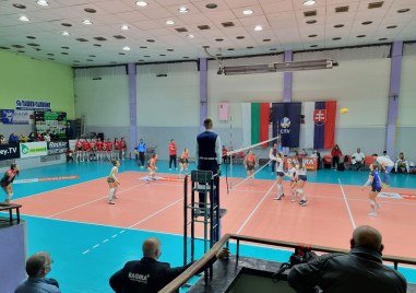 Волейболните вицешампионки на България Казанлък Волей изиграха много силен мач