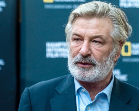 Алек Болдуин с ново обвинение,  бил опасен на снимачната площадка