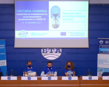 Само 7% от болните с COVID-19 се нуждаят от антибиотик, в България обаче се предписва при над 70%