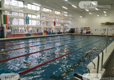 Вече над две години обещаният нов спортен комплекс за плувните