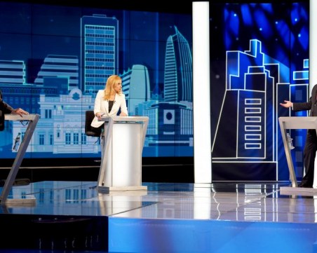 Украйна очаква опровержение от Румен Радев, за изказване, че в момента Крим е руски