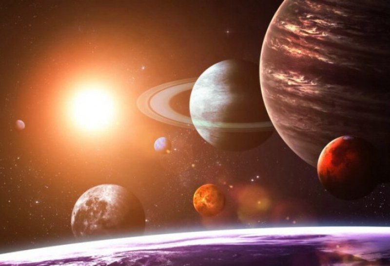 Кои планети ще са в ретроград през 2022? Меркурий 4 пъти обръща движението