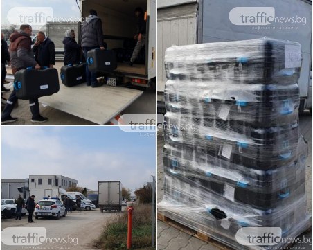 Машините за балотажа потеглиха към пловдивските училища, кордон от полиция ги пази