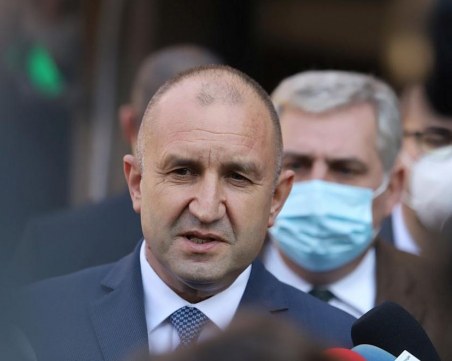 Инициативният комитет на Радев: Нямаше гафове, изказването за Крим беше единственият отговор